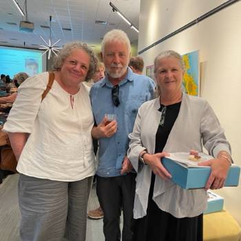 dunbar-award Barbara Horowitz, Dr. Bill McIntosh, Dr. Nelia Dunbar