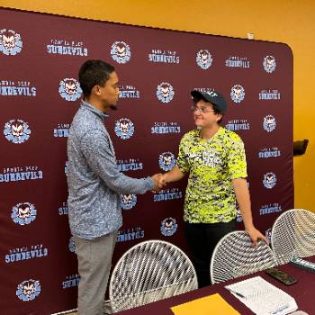 ESpors Signing Ceremony