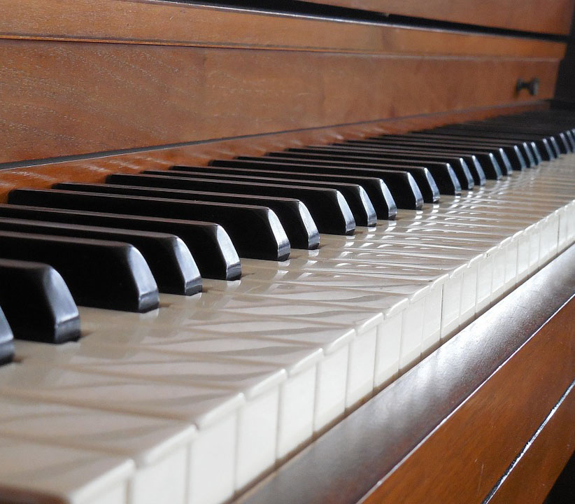 image of piano keys