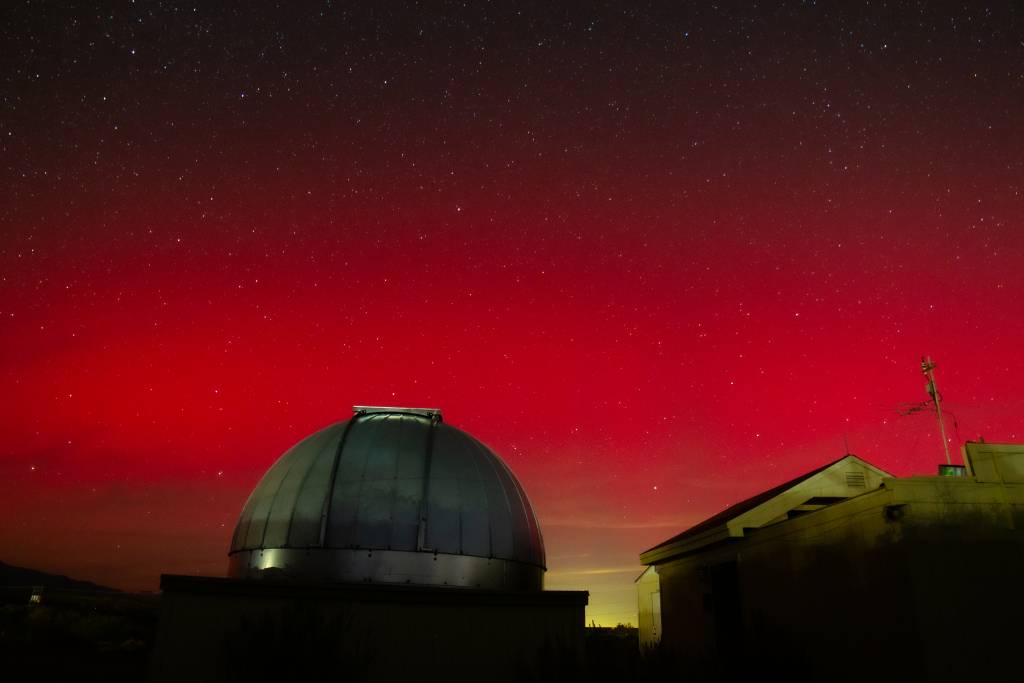 aurora_dome