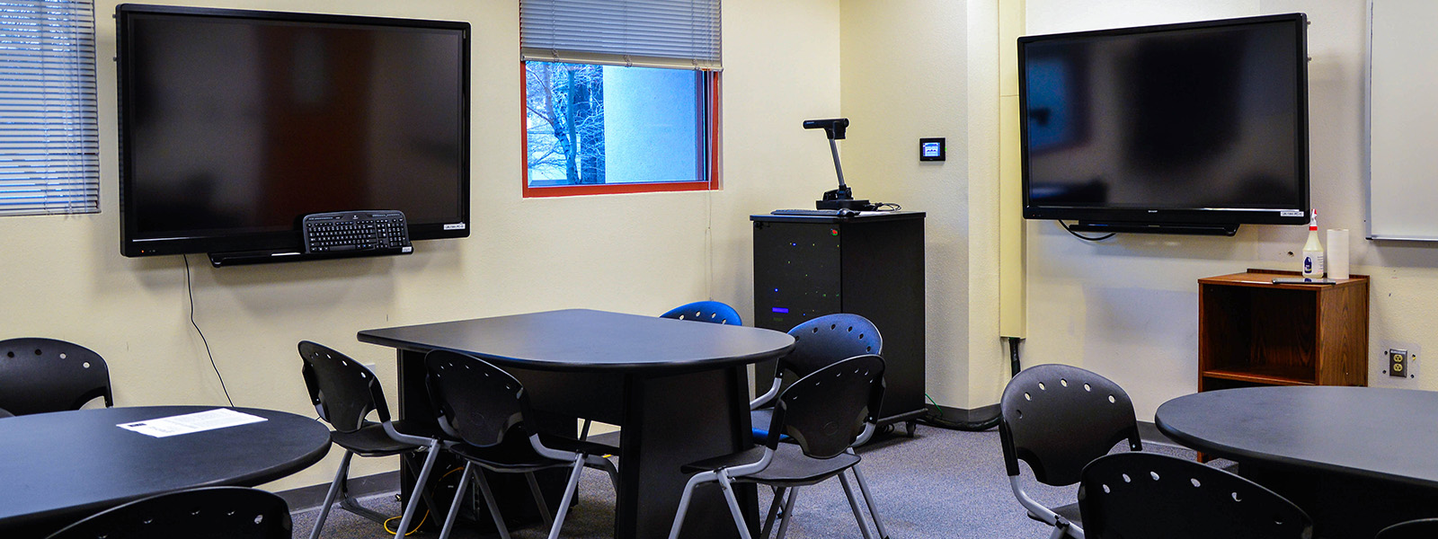 Scheduling for Jones Annex 104 is handled by the Registrar’s Office. For more information please email them at registrar@nmt.edu. Scheduling for Jones Annex 104 is handled by the Registrar’s Office. For more information please email them at registrar@nmt.edu.