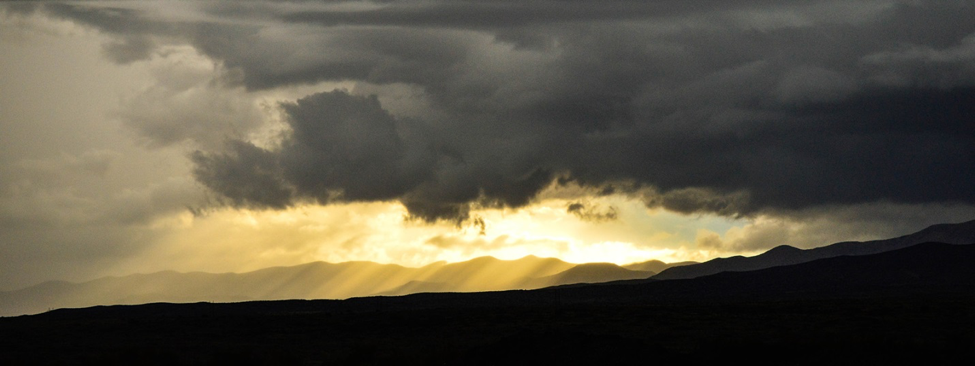 Rain clouds form