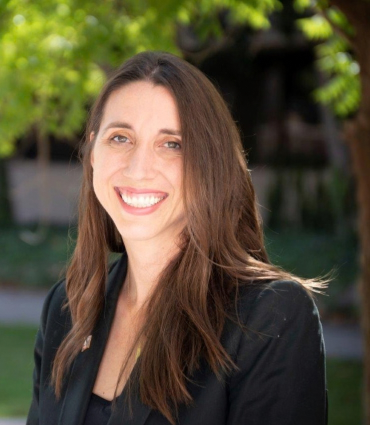 Stephanie Sichler Profile Picture 